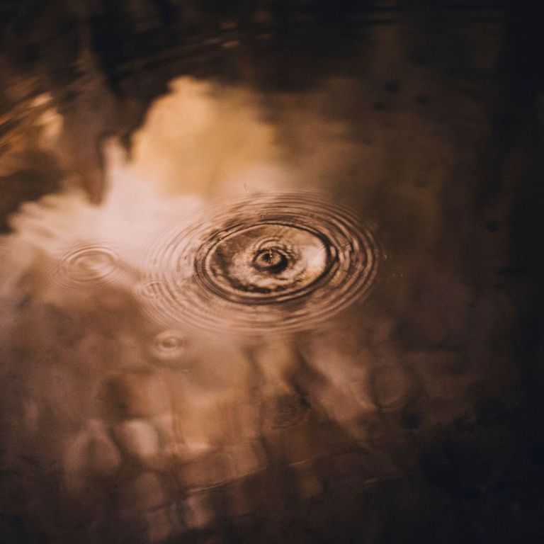 Water droplets in Lake Cave