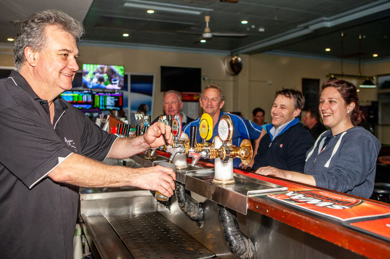Sports Bar Augusta Hotel Motel
