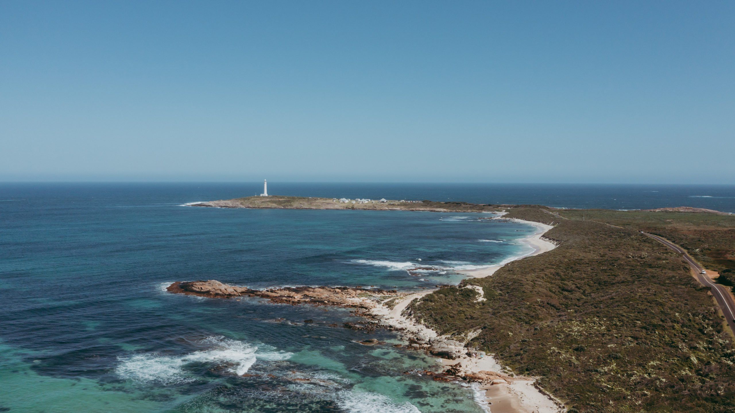 How far is margaret river from perth cbd