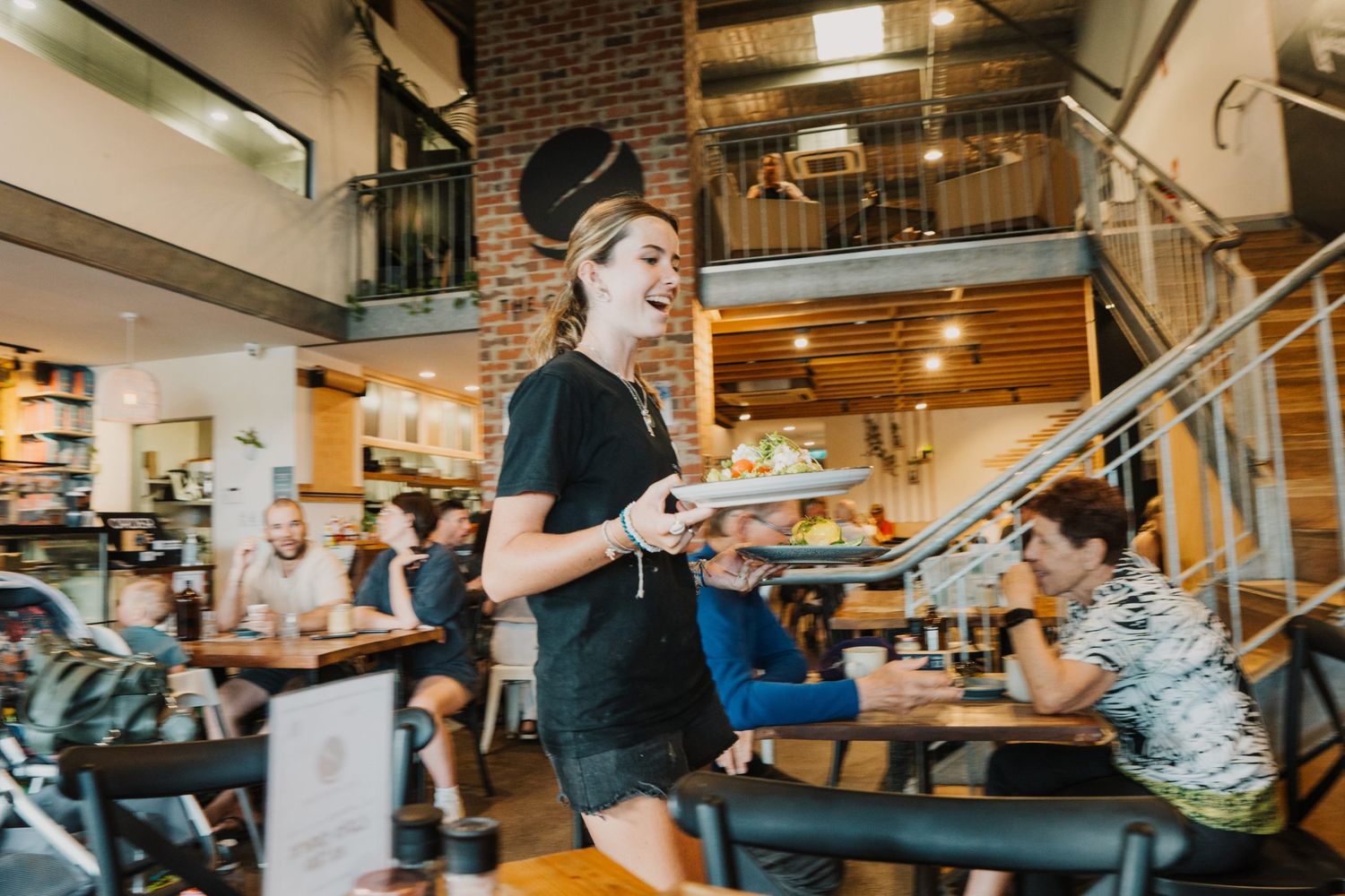 Where to eat in Busselton - Waitress serving food in Busselton
