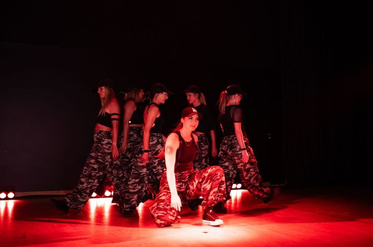 Y2Kabaret