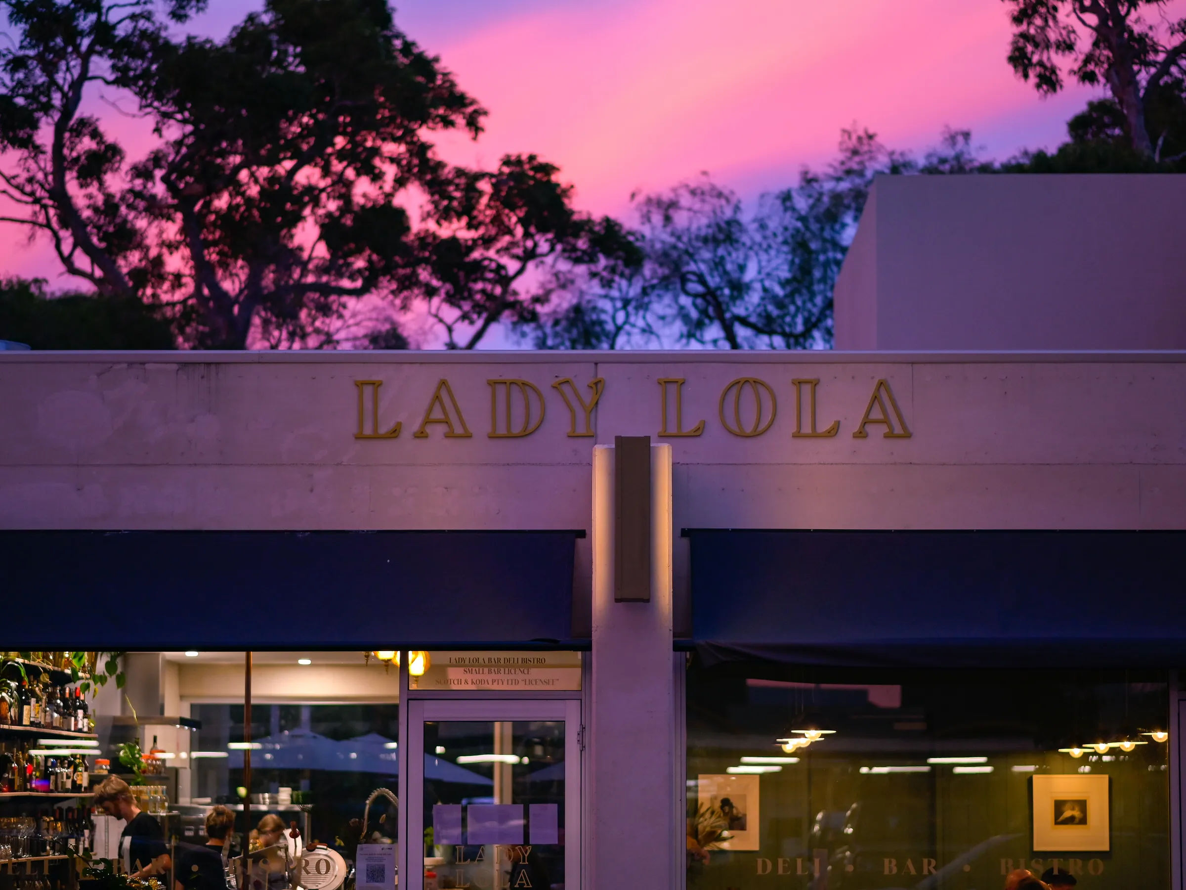 Lady Lola Dunsborough