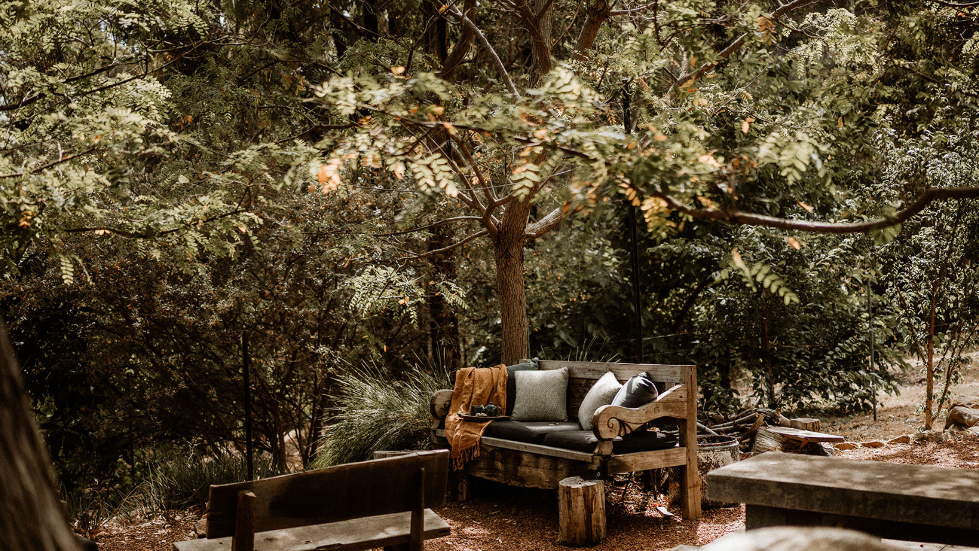 Aura Retreats
